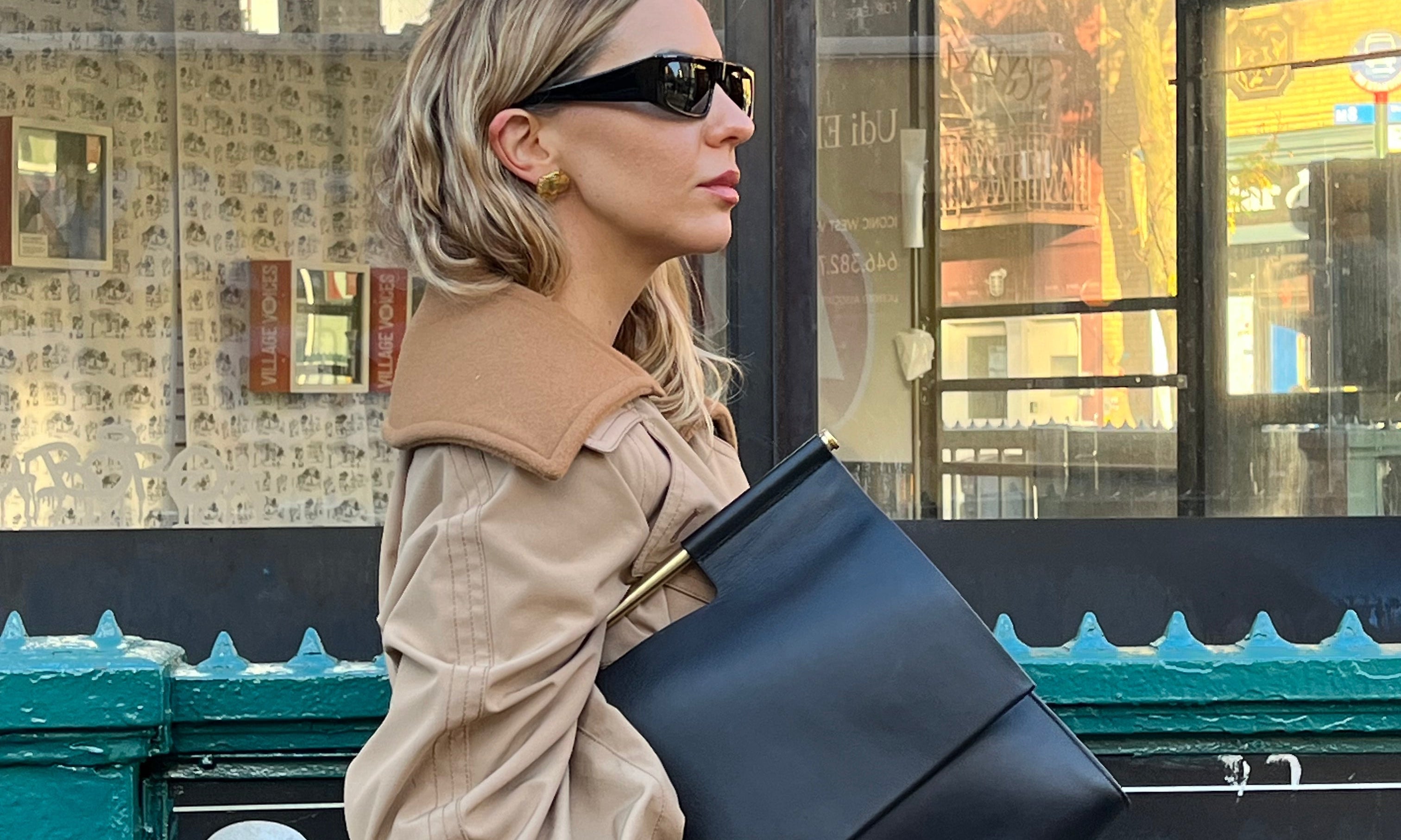 AS SEEN ON: FREDDIE FREDERICKS